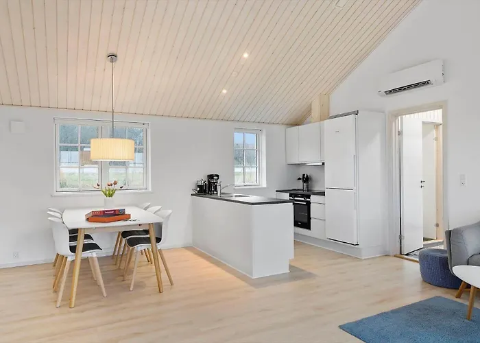 Дом отдыха 6809-allinge-aeblebakken-2